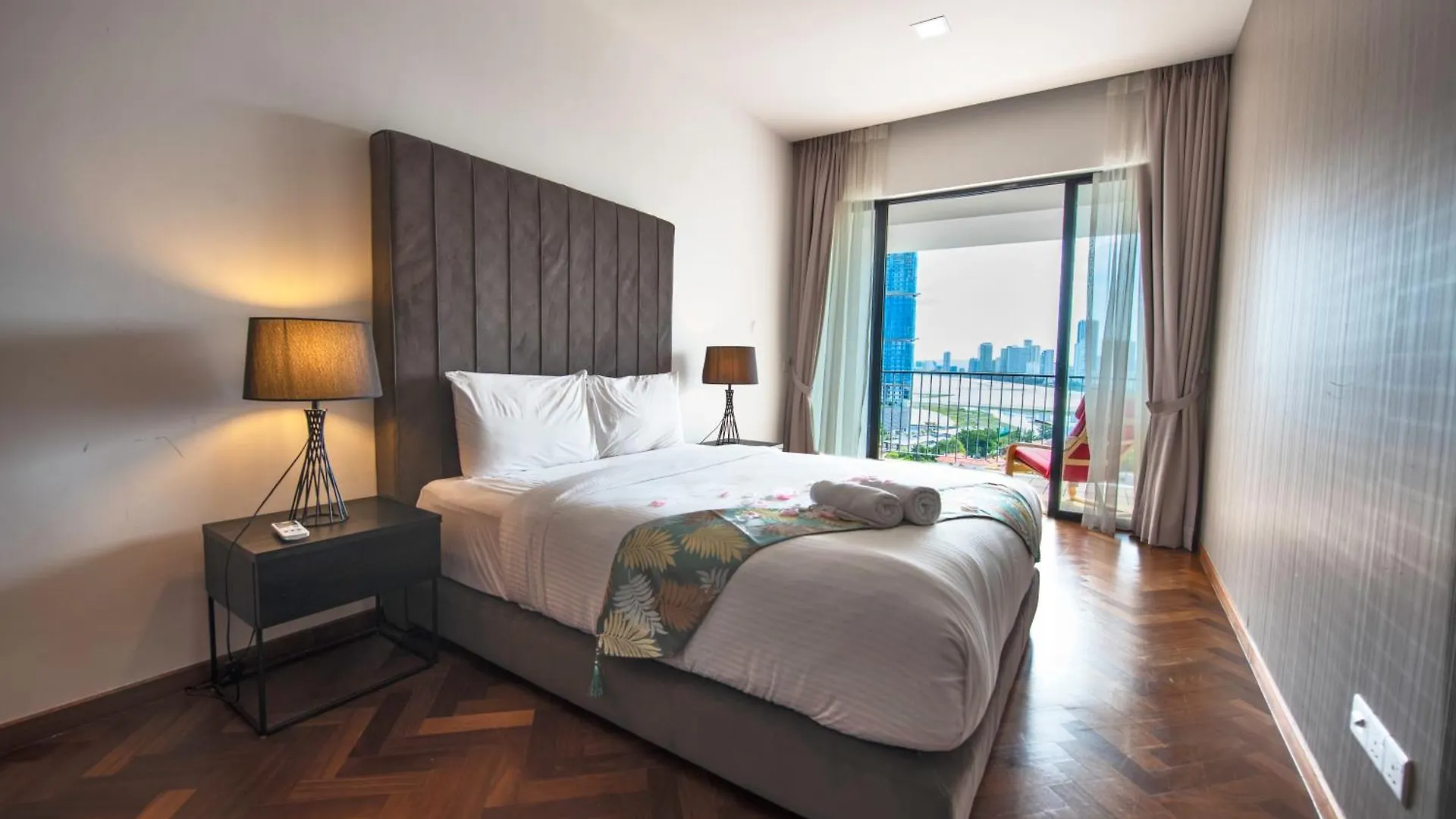 The Landmark Seaview Suite Tanjung Tokong Apartment